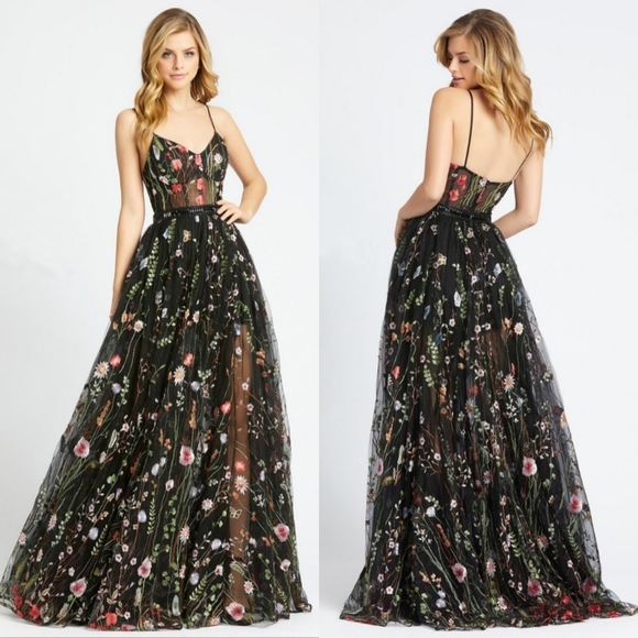 Mac Duggal Dresses & Skirts - Mac Duggal floral embroidered maxi dress